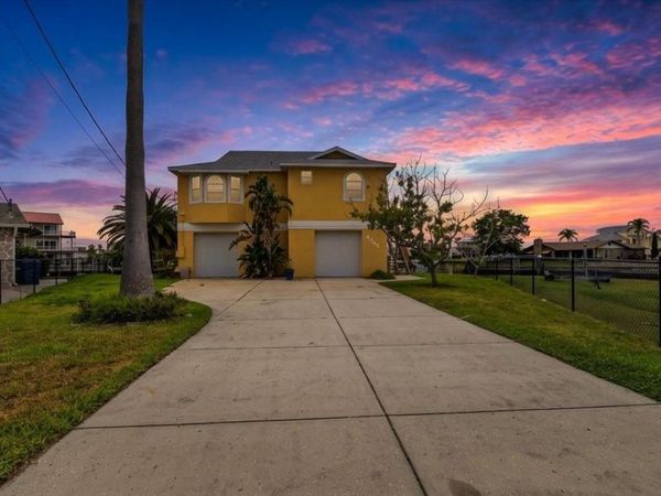 4365 4TH ISLE DRIVE, HERNANDO BEACH, FL 34607