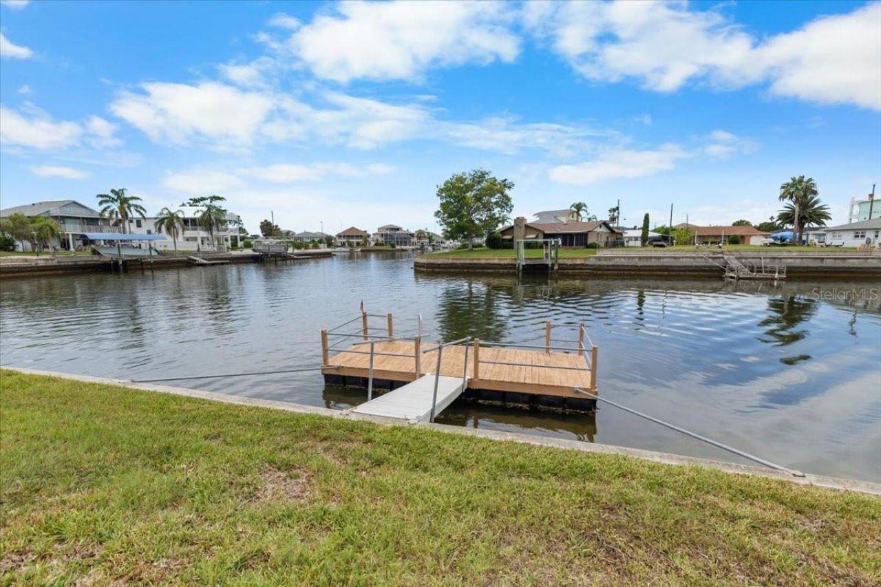 4365 4th Isle Drive, Hernando Beach, FL 34607 Photo