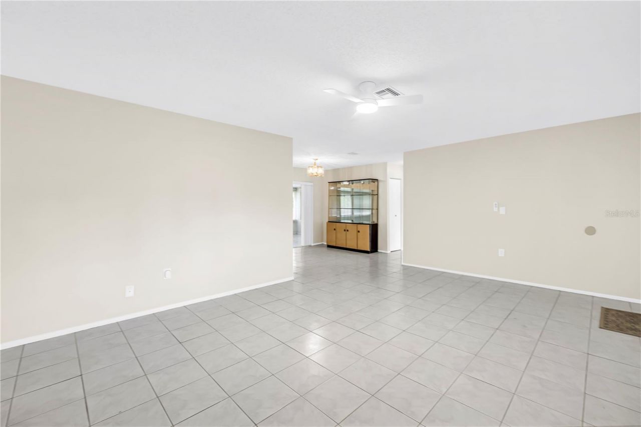 5812 16th Lane Ne, Saint Petersburg, FL 33703 Photo