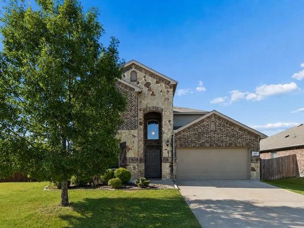 424 Eureka Court, Burleson, TX 76028