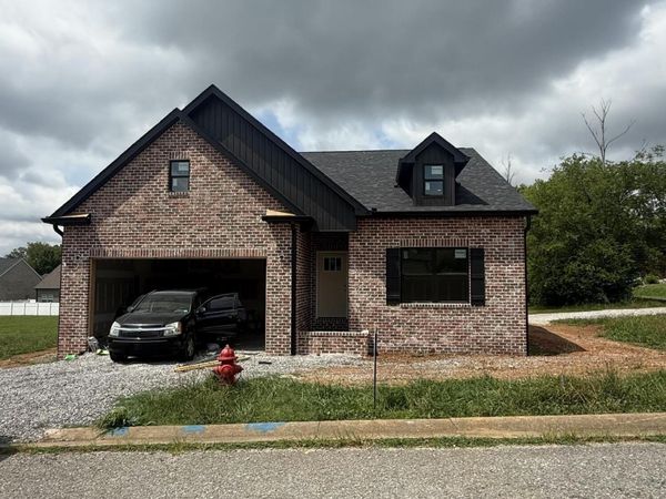 102 Van Gilder Way, Seymour, TN 37865
