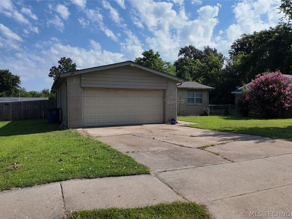 12505 E 19th Street, Tulsa, OK 74128