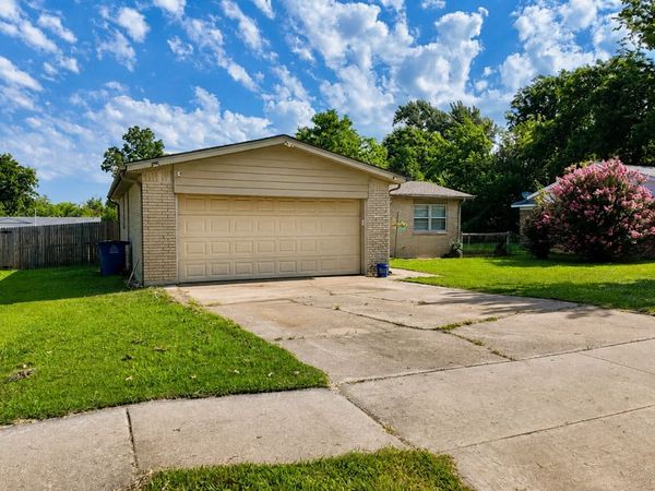 12505 E 19th Street, Tulsa, OK 74128
