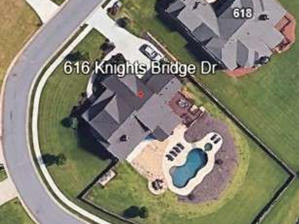 616 Knights Bridge Drive, Canton, GA 30115