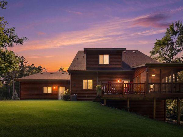 5544 White Pine Drive, Unit 10, Pequot Lakes, MN 56472