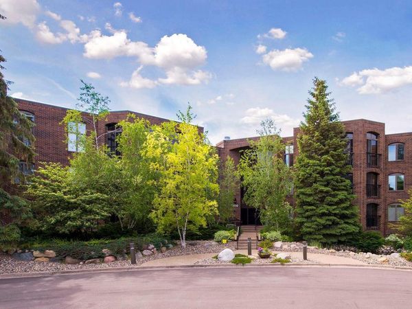 8400 Pennsylvania Road, Unit 125, Bloomington, MN 55438