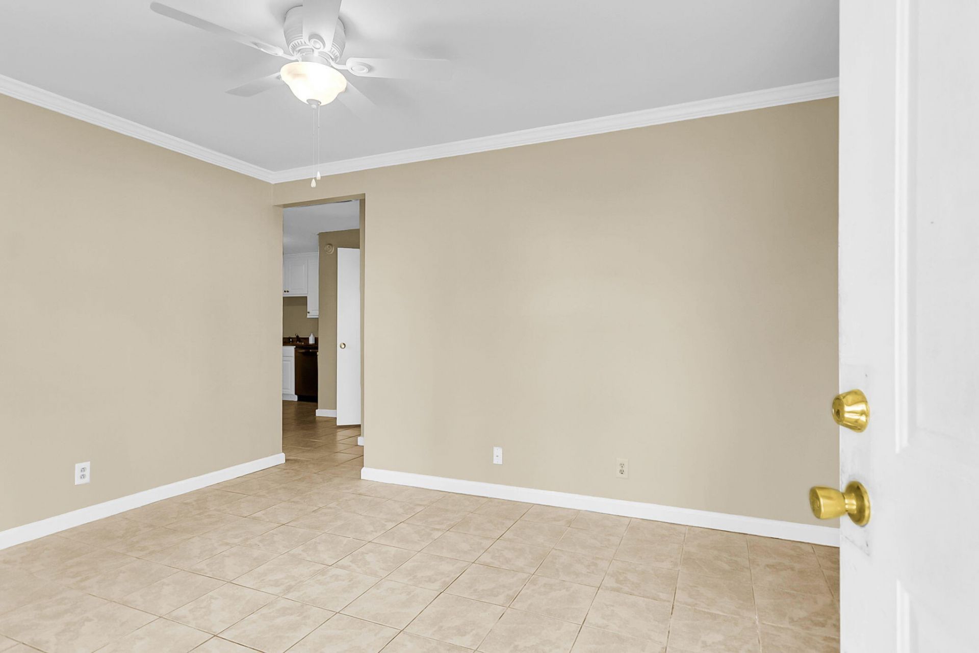 1507 Evergreen Street Photo 23