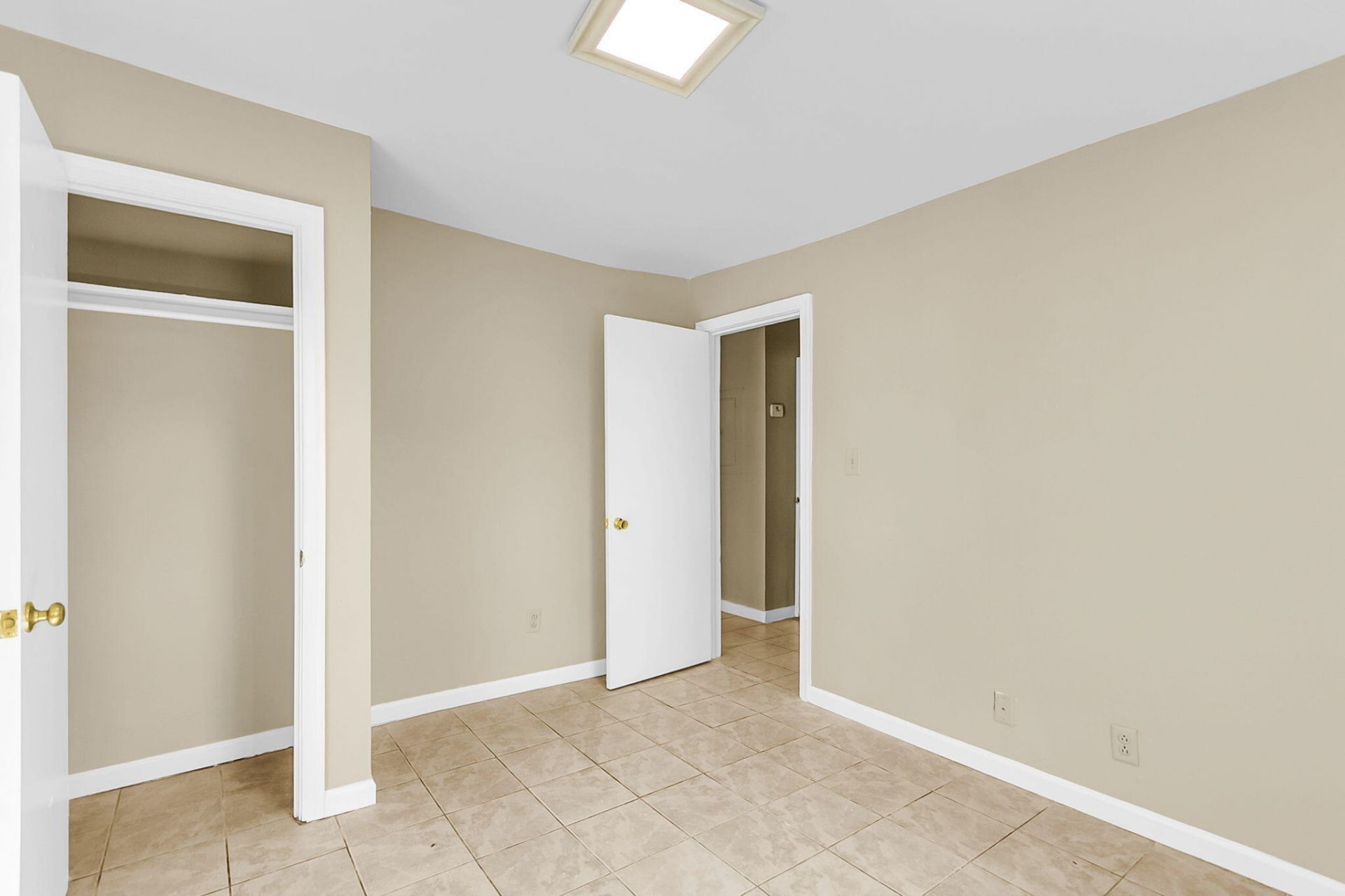 1507 Evergreen Street Photo 27
