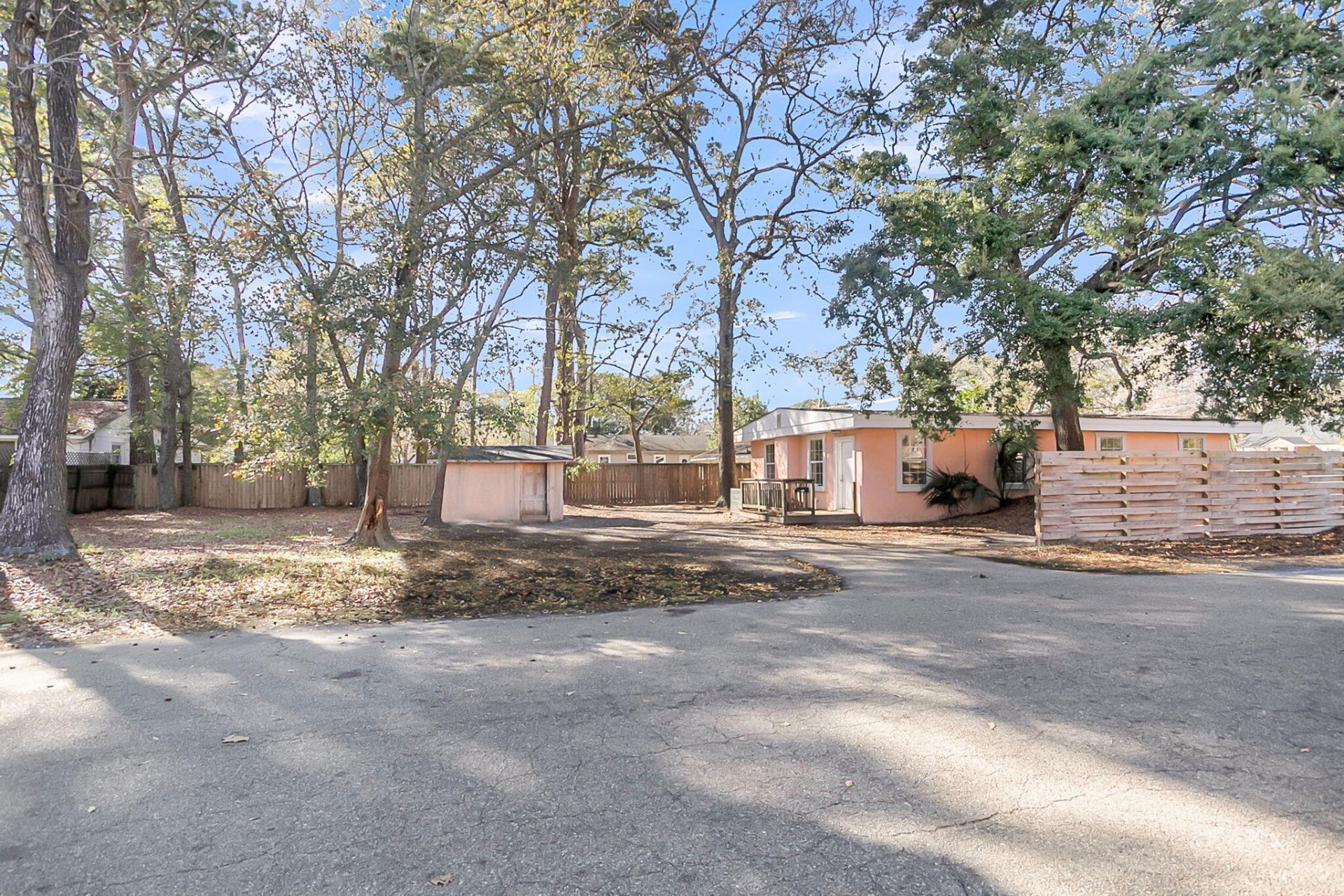 1507 Evergreen Street Photo 4