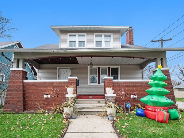 821 Johnson Street, South Bend, IN 46628