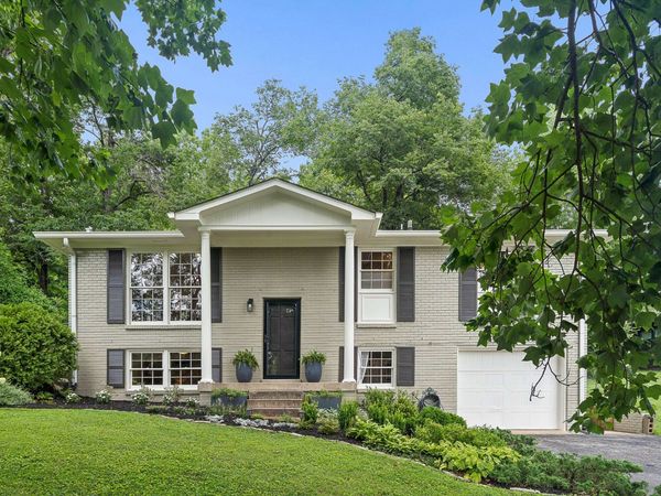 154 Lake Park Dr , Nashville, TN 37211
