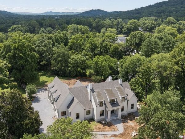 6208 Milbrook Rd , Brentwood, TN 37027