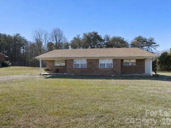 1733 River Road , Lincolnton, NC 28092