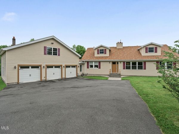 1567 Best Road, Rensselaer, NY 12144