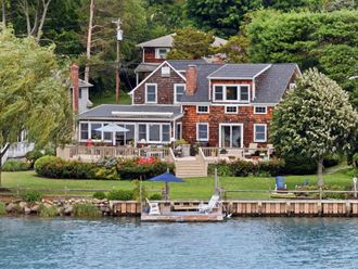 33 Prospect Road Centerport, NY 11721