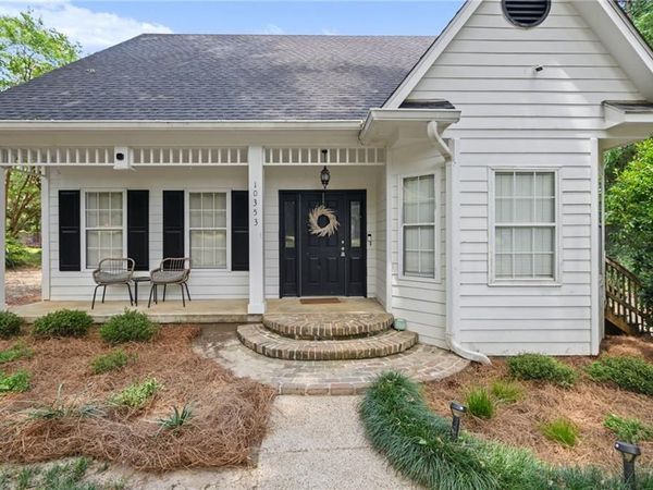 10353 Easthill Drive, Mobile, AL 36695