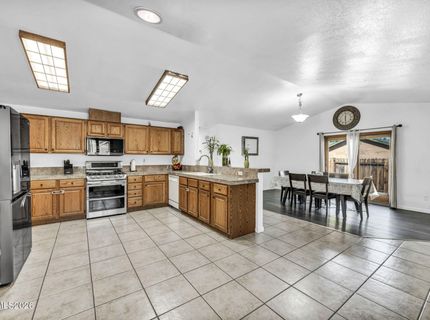 1251 Satellite Drive, Sparks, NV 89436 Photo