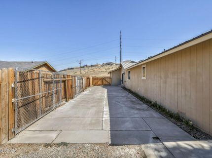 1251 Satellite Drive, Sparks, NV 89436 Photo