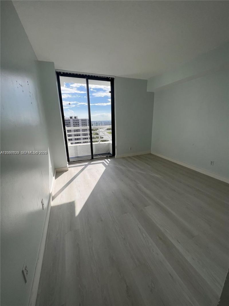 3300 NE 192nd St , Unit PH05, Aventura, FL 33180 Photo