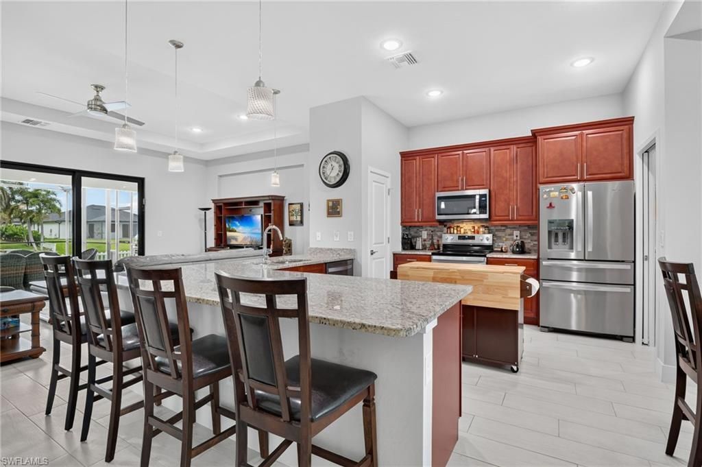 307 Gleason Pkwy, Cape Coral, FL 33914 Photo