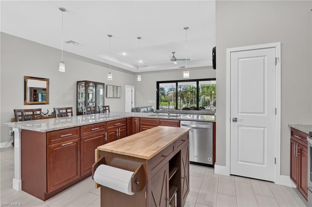 307 Gleason Pkwy, Cape Coral, FL 33914 Photo
