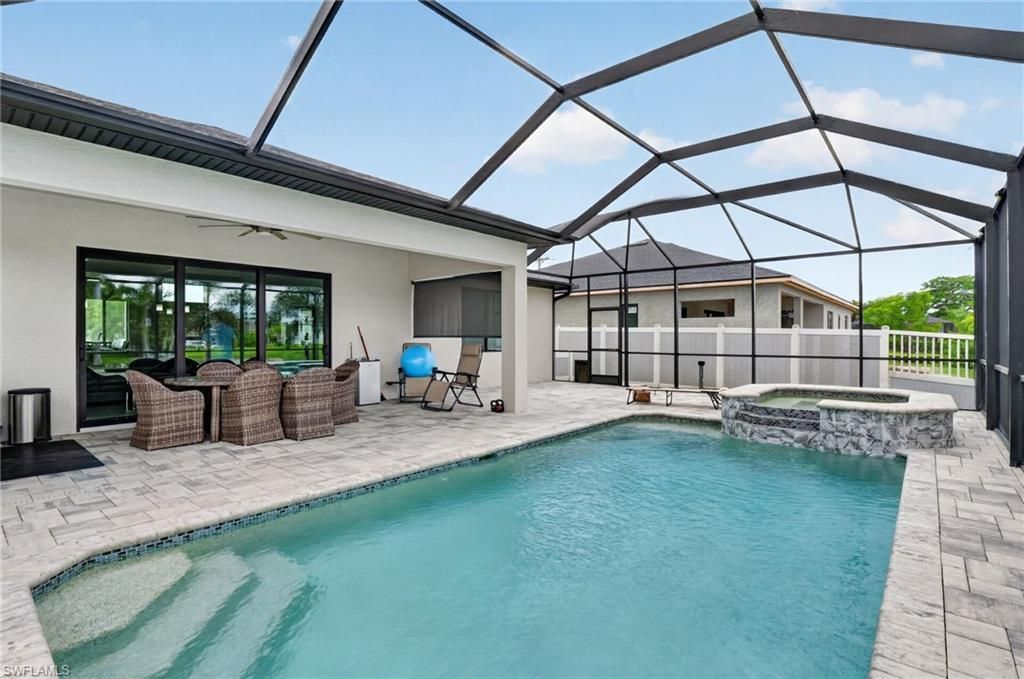 307 Gleason Pkwy, Cape Coral, FL 33914 Photo