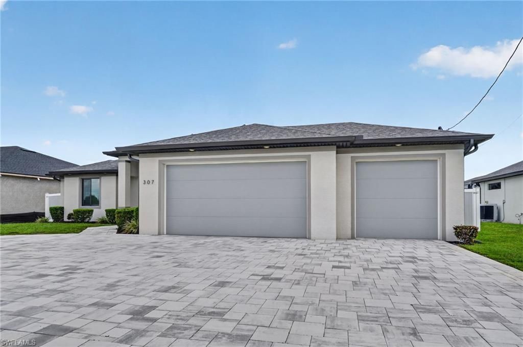 307 Gleason Pkwy, Cape Coral, FL 33914 Photo