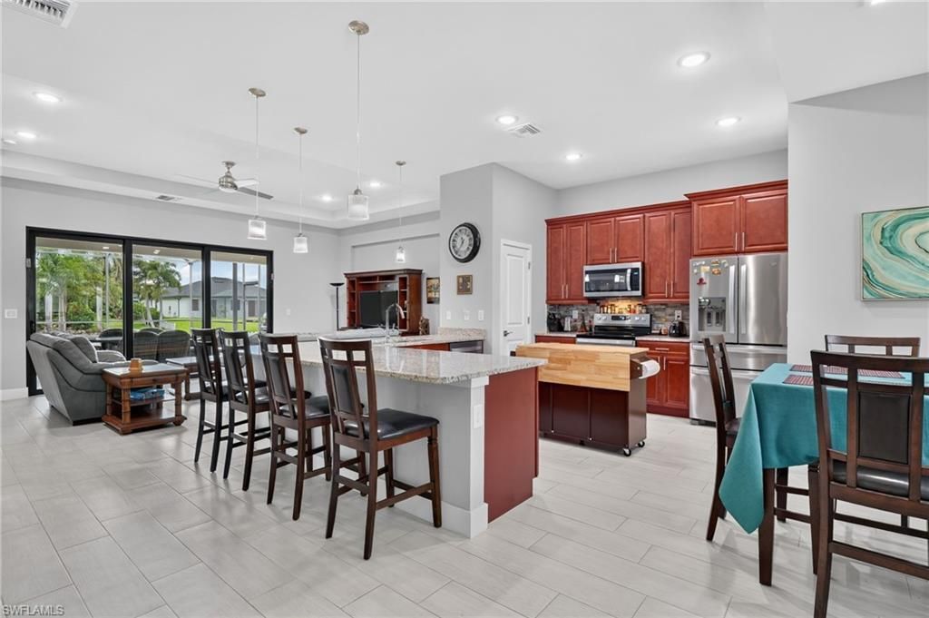 307 Gleason Pkwy, Cape Coral, FL 33914 Photo
