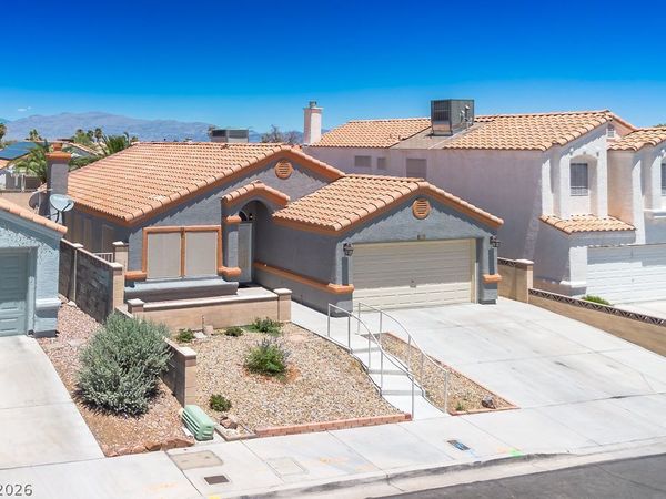 8220 James Grayson Drive , Las Vegas, NV 89145