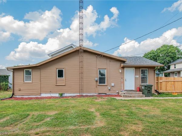 817 Halter Court NW, Canton, OH 44708