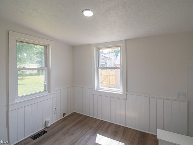 817 Halter Court NW, Canton, OH 44708 Photo 19