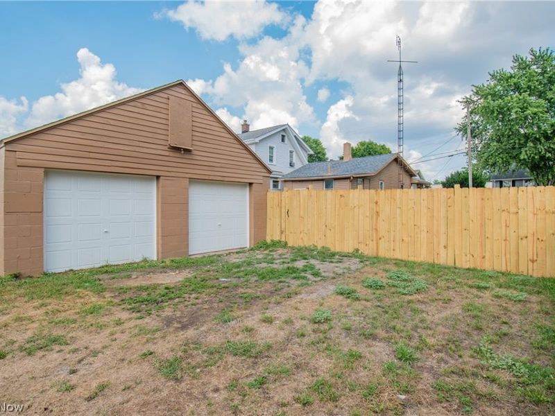817 Halter Court NW, Canton, OH 44708 Photo 26