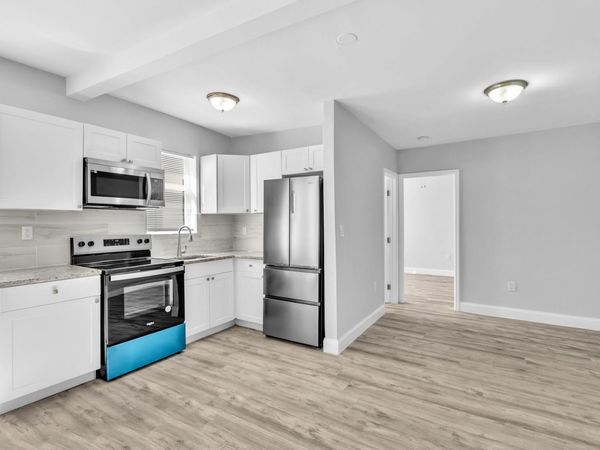 1142 SW 4th Street, Unit 10, Miami, FL 33130