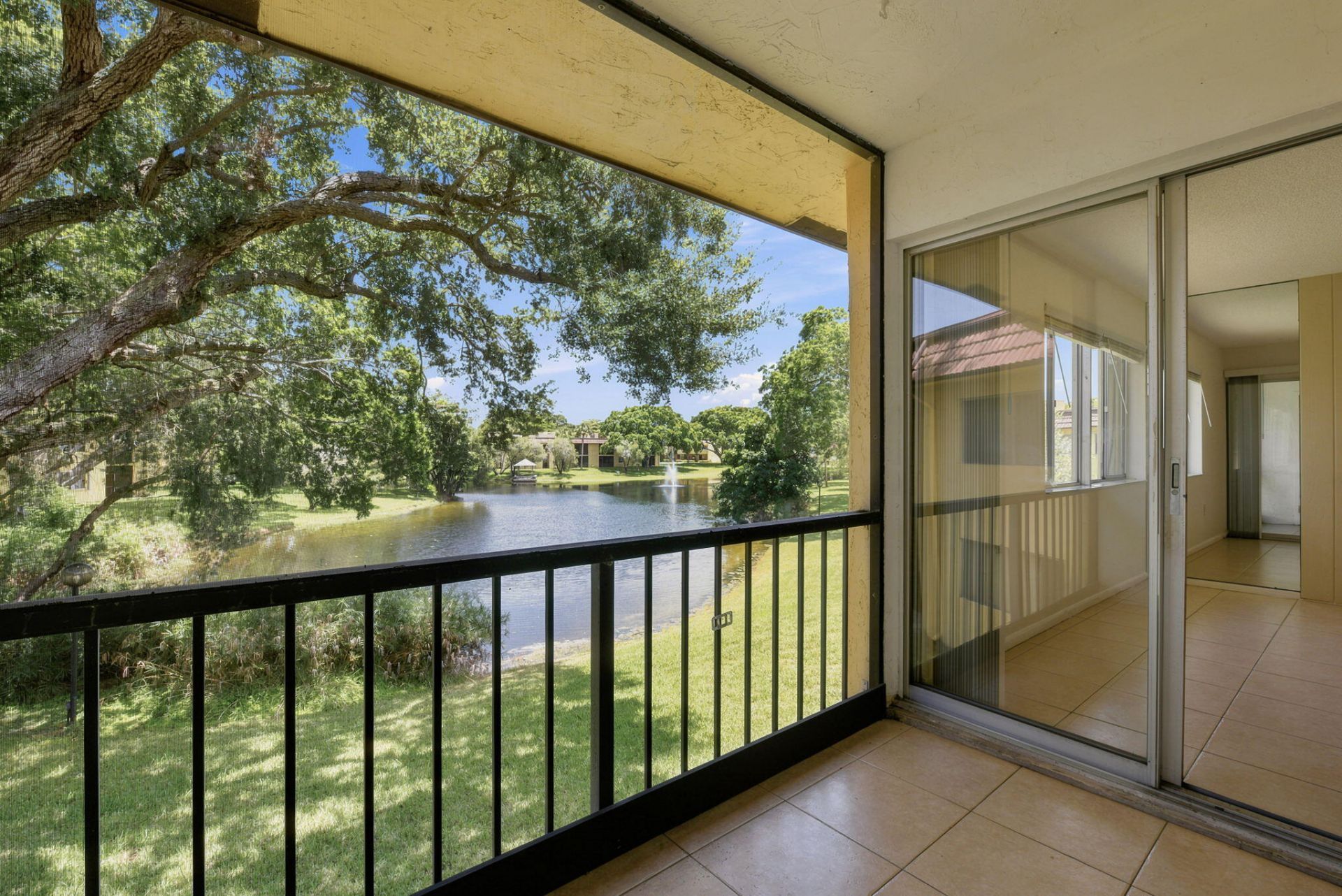 824 SW 9th Street Circle, Unit 201, Boca Raton, FL 33486 Photo
