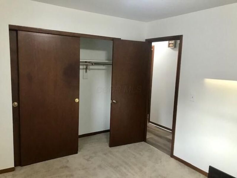 1427-1429 Bradshire Drive, Columbus, OH 43220 Photo 19