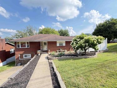 205 Paula Boulevard, Clarksburg, WV 26301