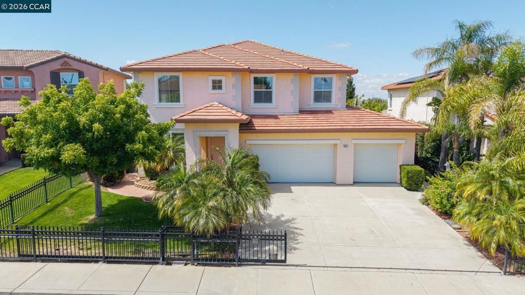 2072 Schell Mountain Way, Antioch, CA 94531 Main Photo