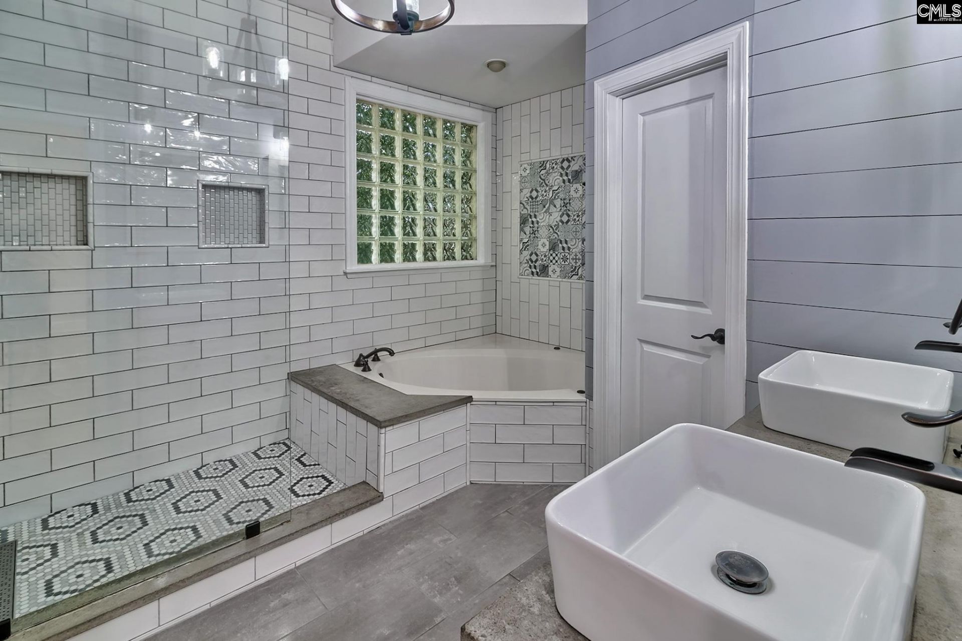 2806 Burney Drive  Photo 20
