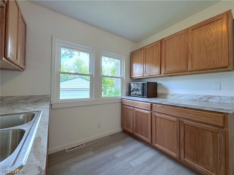 1505 E 196th Street, Euclid, OH 44117 Photo 12