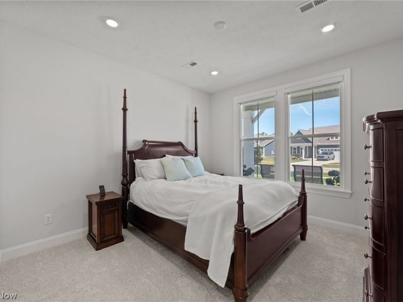 8259 Brookview Lane, Mentor, OH 44060 Photo 10
