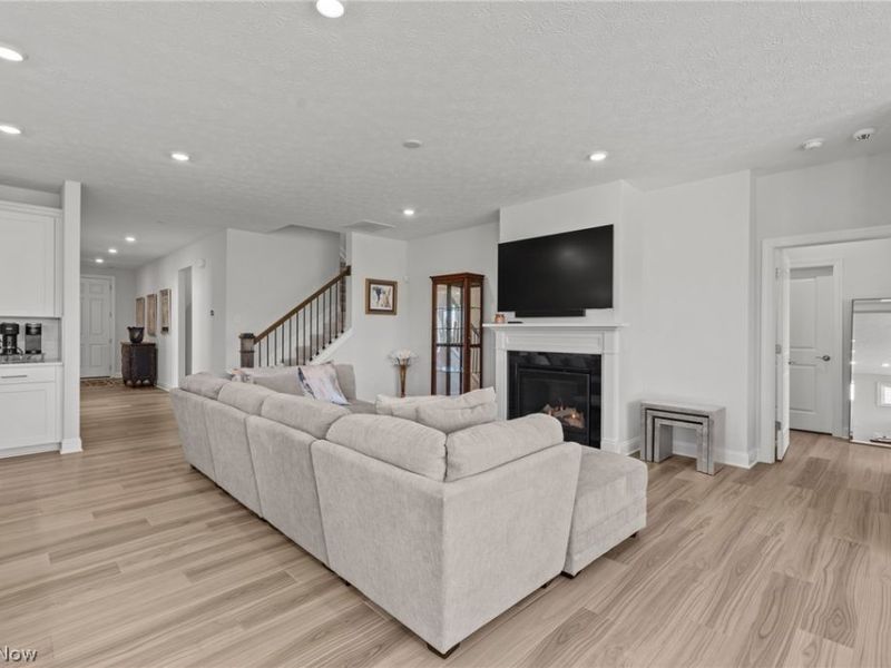8259 Brookview Lane, Mentor, OH 44060 Photo 21