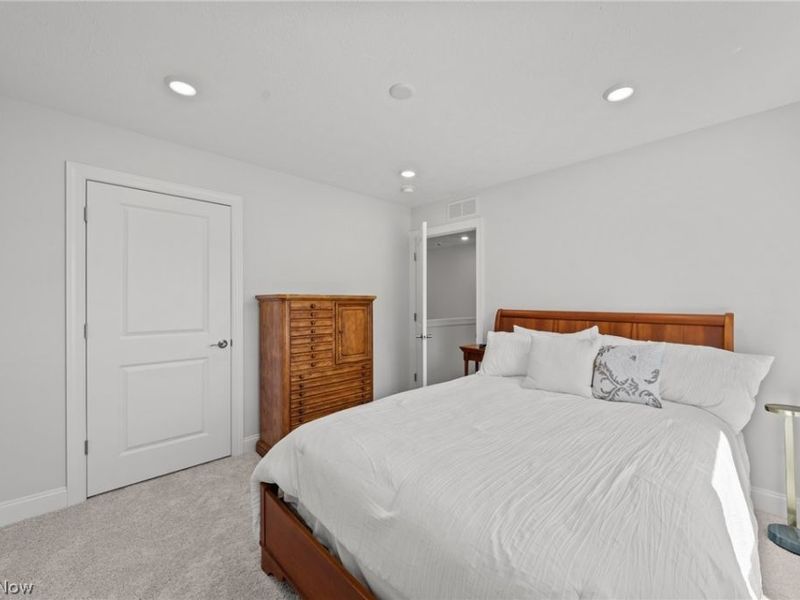 8259 Brookview Lane, Mentor, OH 44060 Photo 34