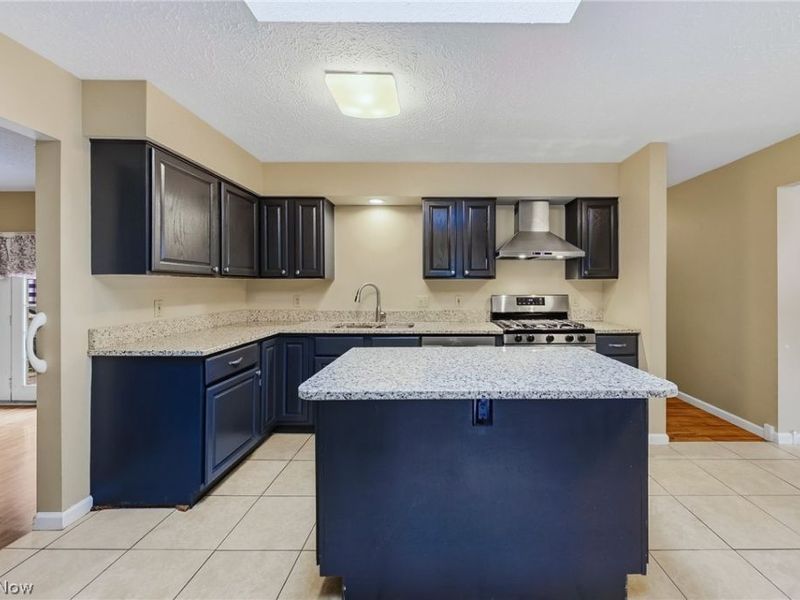 6103 Ely Vista Drive, Parma, OH 44129 Photo 12