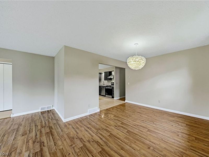 6103 Ely Vista Drive, Parma, OH 44129 Photo 20