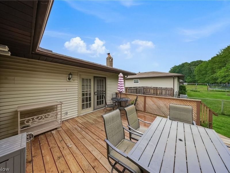 6103 Ely Vista Drive, Parma, OH 44129 Photo 3