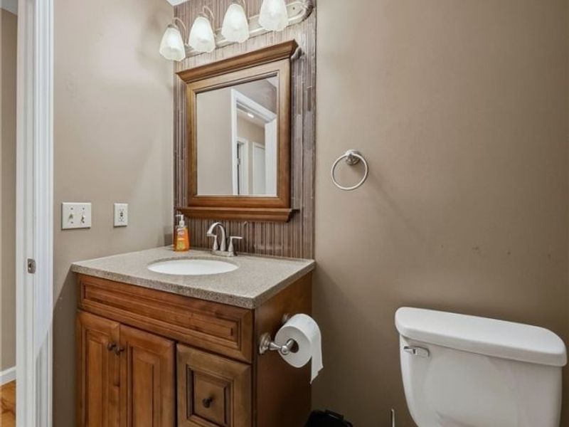 6103 Ely Vista Drive, Parma, OH 44129 Photo 33