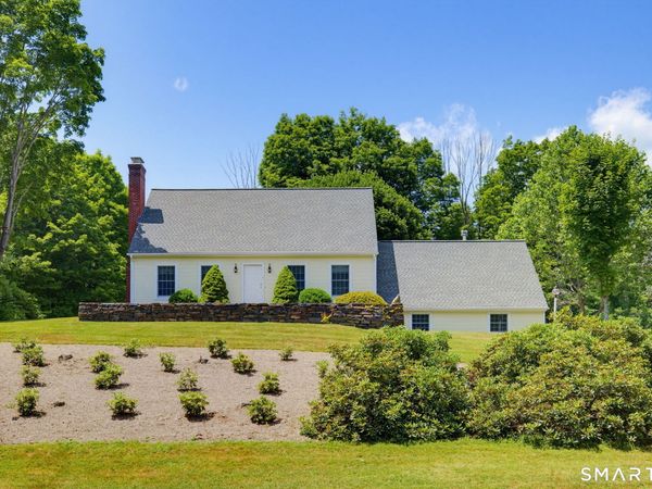 1 Long Lott, Granby, CT 06090