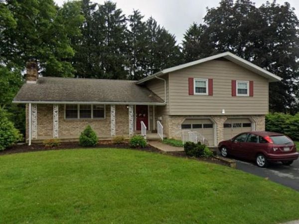 624 HIGHLAND AVENUE , CHAMBERSBURG, PA 17201