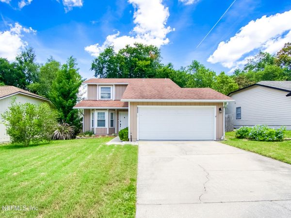 8065 LE HAVRE Drive N, Jacksonville, FL 32277