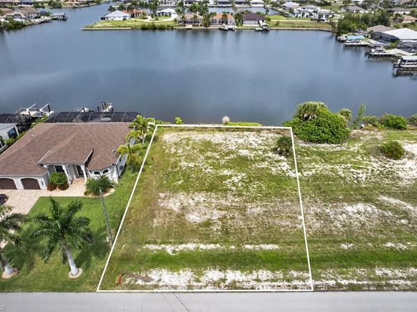 2817 NW 45th AVE , CAPE CORAL, FL 33993